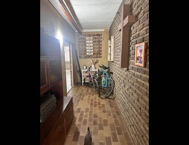 4 BEDROOM FREEHOLD RENTED IN SONLAND PARK